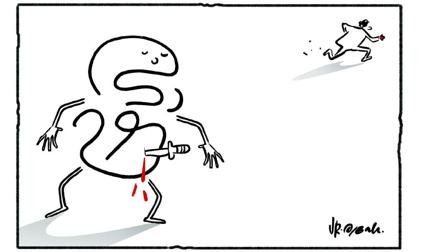 അടിത്തട്ടു കാണാത്ത അഗാധതയും കുതിരവാലിലെ കുഞ്ചിരോമവും