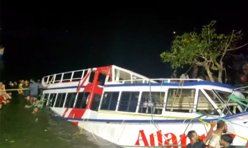 താനൂർ ബോട്ട് ദുരന്തം; ഉദ്യോഗസ്ഥതല വീഴ്ചയുണ്ടായെന്ന് കമീഷൻ അഭിഭാഷകൻ