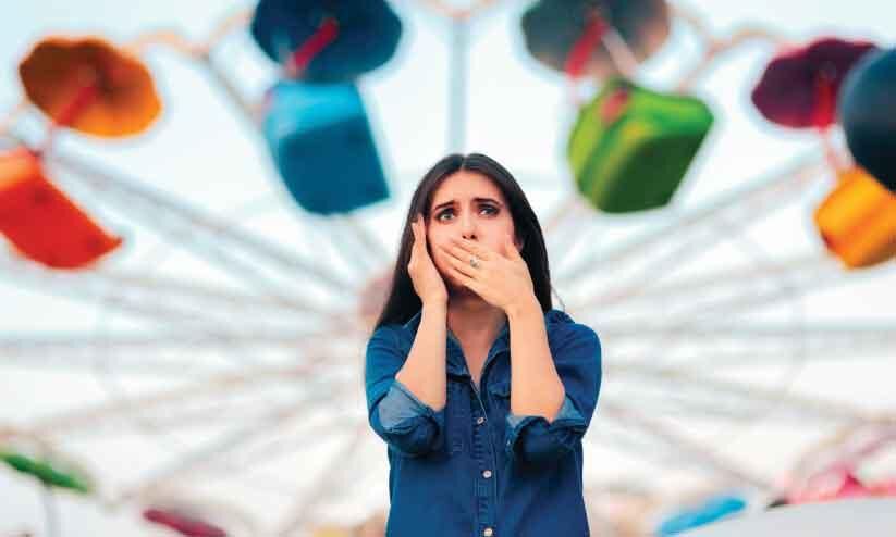 സഹയാത്രികരിൽ ഒരാൾ ഛർദിച്ചാൽ ബാക്കിയുള്ളവരും ഛർദിക്കുമോ?. അറിയാം രസംകൊല്ലിയാകുന്ന മോഷൻ സിക്‌നെസിനെ