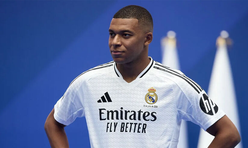 ലുസൈലിൽ കിരീടമോഹവുമായി എംബാപ്പെ ലുസൈലിൽ കിരീടമോഹവുമായി എംബാപ്പെ