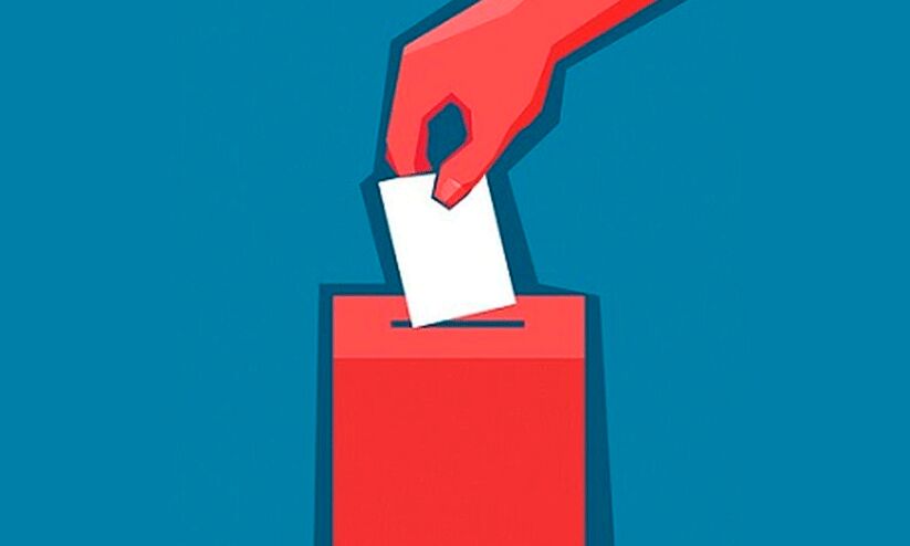 പ​ച്ച​ത്തുരുത്തി​െല ചുവപ്പാണോ തൃത്താല​?