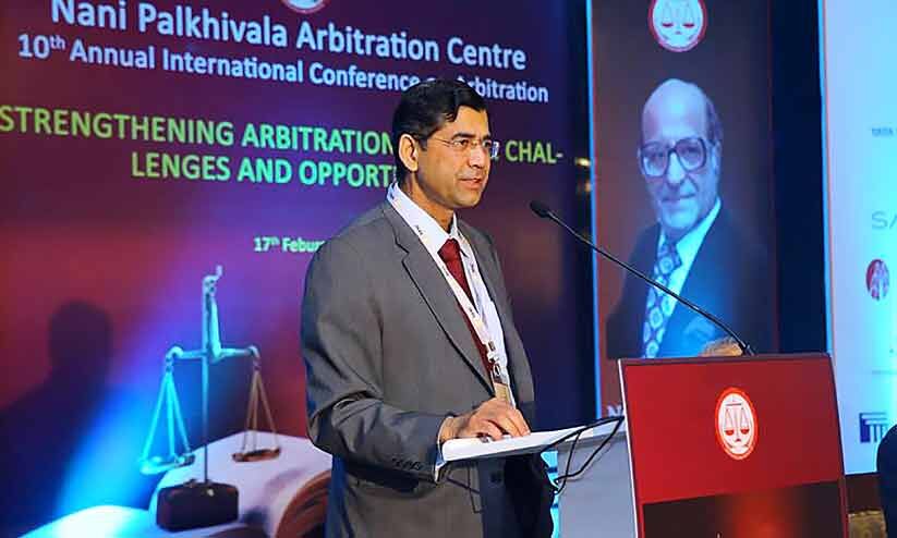 ഭരണഘടനക്കെതിരായ വിമർശനം യുക്തിസഹമല്ല ഭരണഘടനക്കെതിരായ വിമർശനം യുക്തിസഹമല്ല