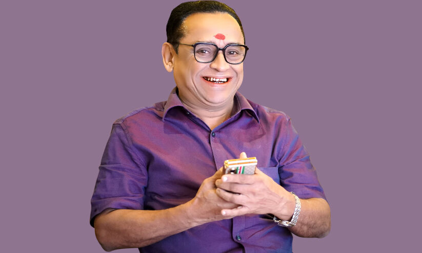 അ​നു​രാ​ഗം വീ​ണ​മീ​ട്ടി​യ ഗാ​ന​ങ്ങ​ൾ