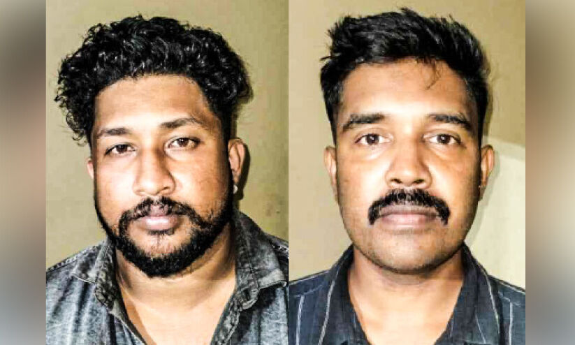 5.54 ഗ്രാം രാസലഹരിയുമായി രണ്ടുപേർ അറസ്റ്റിൽ 5.54 ഗ്രാം രാസലഹരിയുമായി രണ്ടുപേർ അറസ്റ്റിൽ