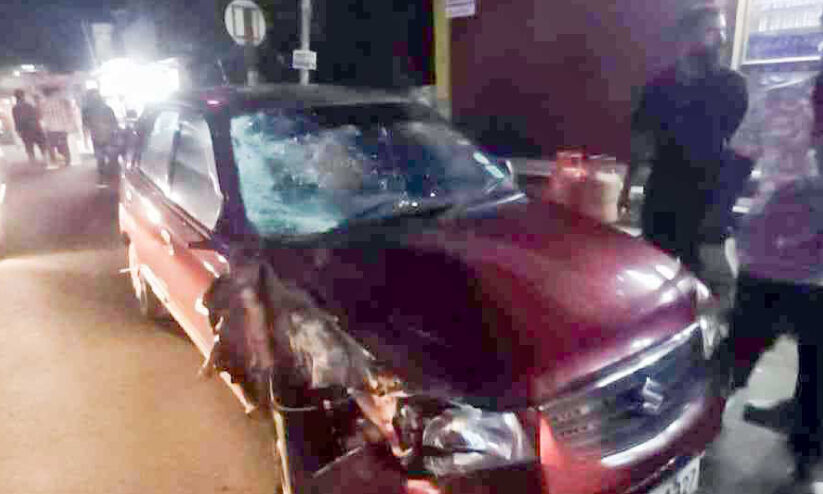 മുണ്ടക്കയത്ത് ഒരു മണിക്കൂറിനിടെ മൂന്ന് അപകടം; അ​പ​ക​ട​ങ്ങ​ളെ​ല്ലാം 200 മീ​റ്റ​ർ ദൂ​ര​ത്തി​നി​ട​യി​ൽ