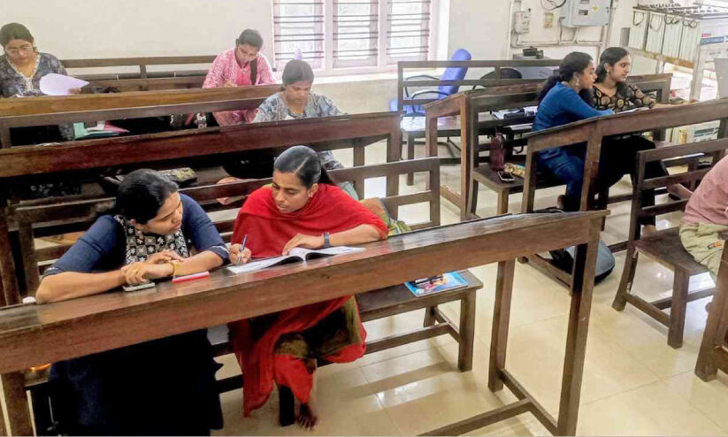 ഗുരുവായൂര് നഗരസഭ ലൈബ്രറി: വായനശാലക്കൊപ്പം പാഠശാലയും ഗുരുവായൂര് നഗരസഭ ലൈബ്രറി: വായനശാലക്കൊപ്പം പാഠശാലയും