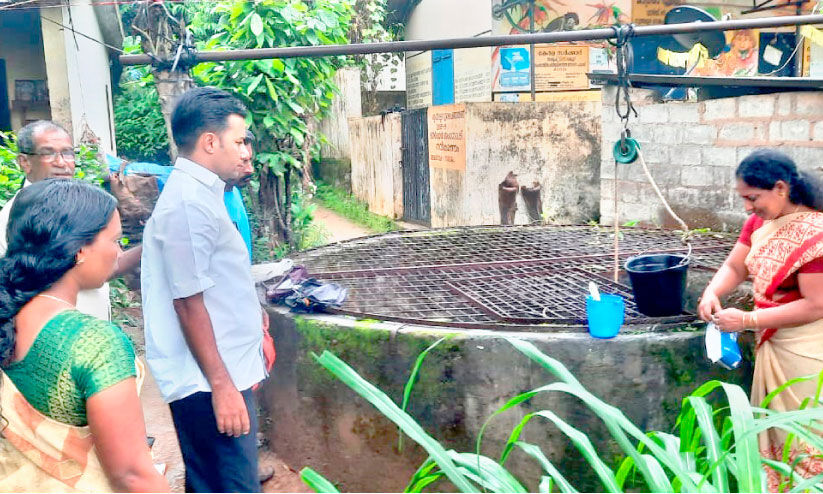 നൂ​ൽ​പ്പു​ഴ​യി​ലെ ആ​ദി​വാ​സി കോ​ള​നി​ക​ളി​ൽ ശു​ചീ​ക​ര​ണം തു​ട​ങ്ങി