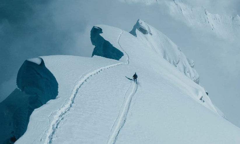 ലോകത്ത് ആദ്യമായി ഓക്സിജൻ വഹിക്കാതെ എവറസ്റ്റ് കീഴടക്കി പോളിഷ് പർവതാരോഹകൻ; മരണ മേഖലയിൽ ചെലവഴിച്ചത് 16 മണിക്കൂർ ലോകത്ത് ആദ്യമായി ഓക്സിജൻ വഹിക്കാതെ എവറസ്റ്റ് കീഴടക്കി പോളിഷ് പർവതാരോഹകൻ; മരണ മേഖലയിൽ ചെലവഴിച്ചത് 16 മണിക്കൂർ