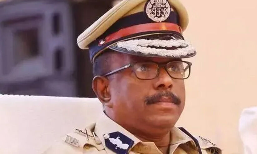 അജിത്കുമാറിന് ക്ലീന്ചിറ്റ്; കവചമൊരുക്കി, ഒടുവിൽ കൈപൊള്ളി അജിത്കുമാറിന് ക്ലീന്ചിറ്റ്; കവചമൊരുക്കി, ഒടുവിൽ കൈപൊള്ളി