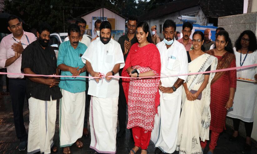 നവീകരിച്ച ചിത്തിര തിരുനാൾ പാർക്ക് തുറന്നു