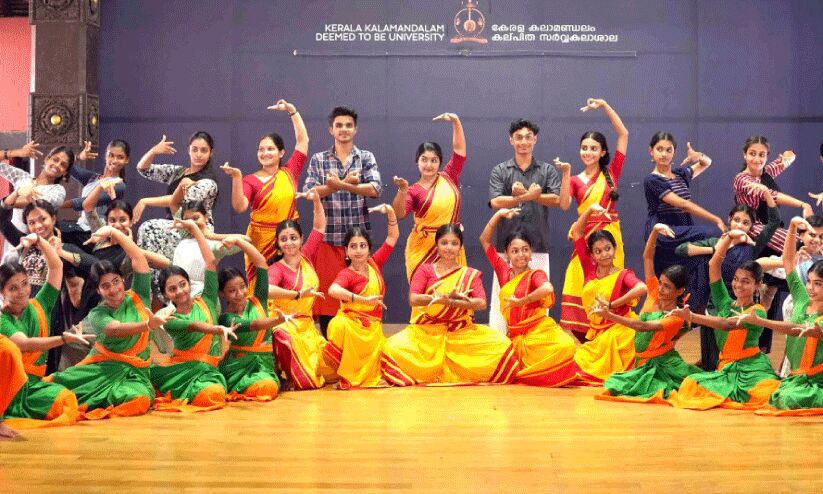 വിലയല്ല, കലയാണ്...നൃത്തശിൽപം തയാർ, അരങ്ങുണർത്താൻ കലാമണ്ഡലമെത്തുന്നു