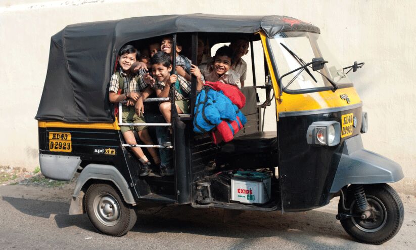 ‘നിങ്ങളുടെ കുട്ടിക്ക് സ്കൂളിൽ പോകാൻ ഇഷ്ടമില്ലേ?’ -കുട്ടികൾ സ്കൂളിൽ പോകാൻ മടി കാണിക്കുന്നതിന്‍റെ കാരണങ്ങളും പരിഹാര മാർഗങ്ങളുമറിയാം