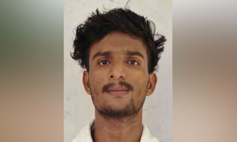 കഞ്ചാവുമായി യുവാവ് പിടിയില് കഞ്ചാവുമായി യുവാവ് പിടിയില്