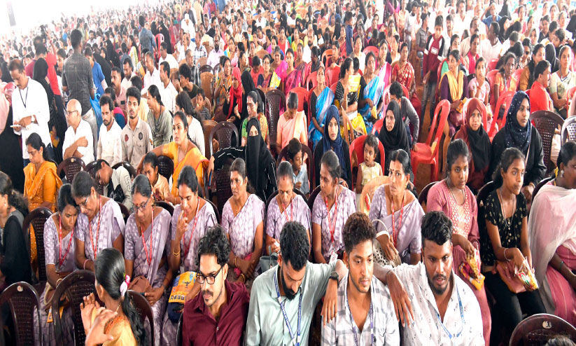 നവകേരളത്തിന് മനസ്സ് തുറന്ന് മഞ്ചേശ്വരം