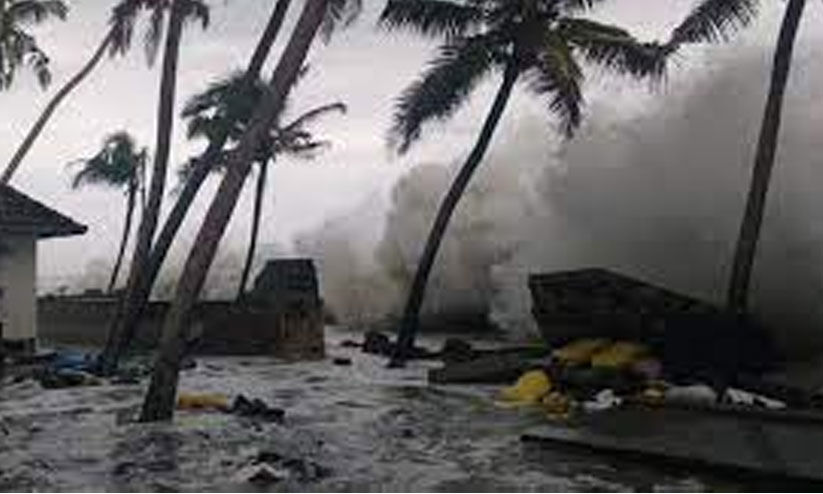 സങ്കടത്തിര ഒഴിയാതെ മണിവേലിക്കടവ് സൂനാമി കോളനിവാസികൾ