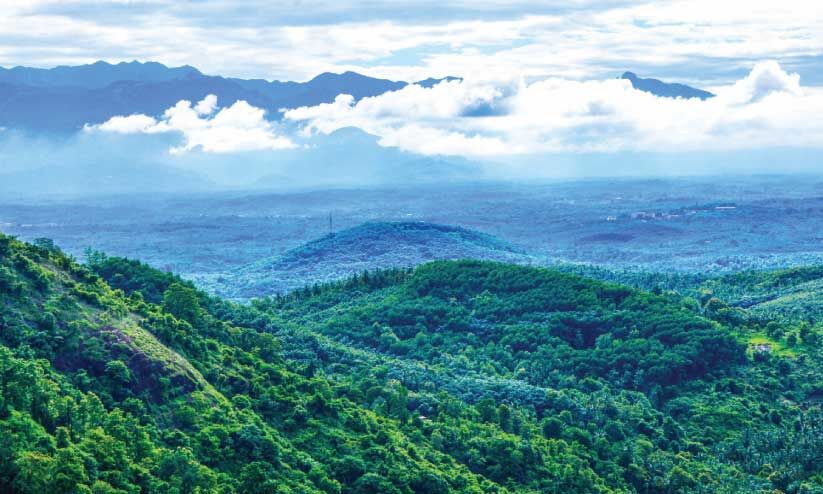 മലപ്പുറത്തെ മീശപ്പുലിമല മലപ്പുറത്തെ മീശപ്പുലിമല
