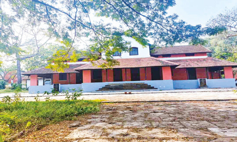 സ്വാ​ത​ന്ത്ര്യ​സ​മ​ര​ ച​രി​ത്രം പ​റ​യു​ന്ന ഹ​ജൂ​ർ ക​ച്ചേ​രി പു​തു​മോ​ടി​യി​ൽ; ഒ​ക്ടോ​ബ​ർ അ​വ​സാ​ന​വാ​രം മു​ഖ്യ​മ​ന്ത്രി നാ​ടി​ന് സ​മ​ർ​പ്പി​ക്കും