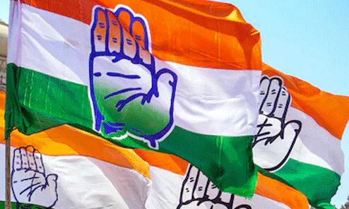 മാട്ടൂൽ ബാങ്ക് തെരഞ്ഞെടുപ്പ്; കോൺഗ്രസ് വിമതർക്ക് സസ്പെൻഷൻ മാട്ടൂൽ ബാങ്ക് തെരഞ്ഞെടുപ്പ്; കോൺഗ്രസ് വിമതർക്ക് സസ്പെൻഷൻ