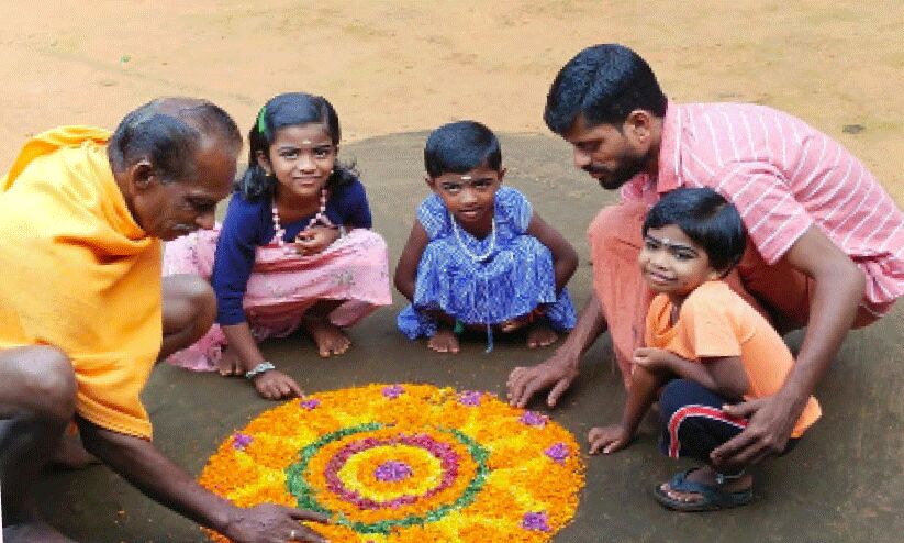 ഊരിലോണം ഊരിലോണം
