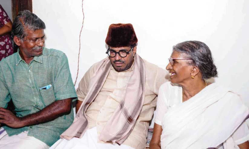 ക​മ​ലാ​ക്ഷി​യ​മ്മ​യു​ടെ മ​നം നി​റ​യെ പ​ഴ​യ വോ​ട്ടു​കാ​ലം