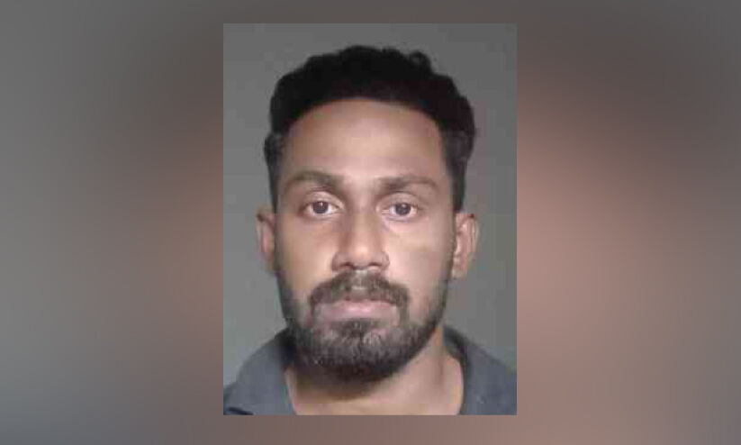 പ്രായപൂർത്തിയാകാത്ത പെൺകുട്ടിയോട് ലൈംഗികാതിക്രമം; പ്രതി പിടിയിൽ പ്രായപൂർത്തിയാകാത്ത പെൺകുട്ടിയോട് ലൈംഗികാതിക്രമം; പ്രതി പിടിയിൽ