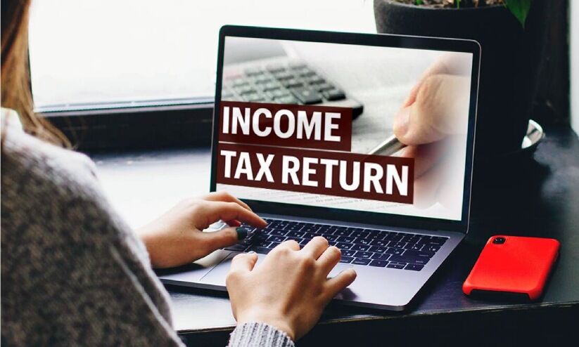 ആദായനികുതി റിട്ടേണ്: സമയപരിധി നീട്ടി, ഇന്നുകൂടി അവസരം ആദായനികുതി റിട്ടേണ്: സമയപരിധി നീട്ടി, ഇന്നുകൂടി അവസരം