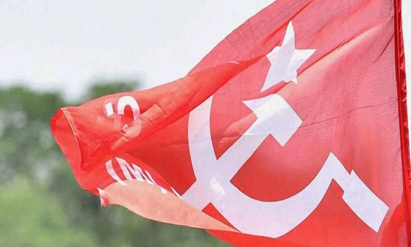 നേതൃത്വവും ഭരണവും വിമർശനമുനയിൽ