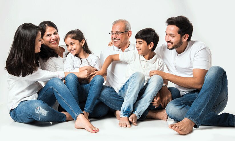 കുടുംബത്തിൽ സന്തോഷം കൊണ്ടുവരാൻ ഇക്കാര്യങ്ങൾ ശീലിക്കാം കുടുംബത്തിൽ സന്തോഷം കൊണ്ടുവരാൻ ഇക്കാര്യങ്ങൾ ശീലിക്കാം