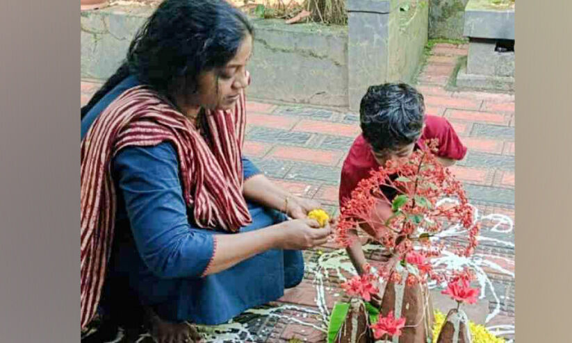 ഓണസമൃദ്ധിയുമായി തൃക്കാക്കരയപ്പൻ ഓണസമൃദ്ധിയുമായി തൃക്കാക്കരയപ്പൻ