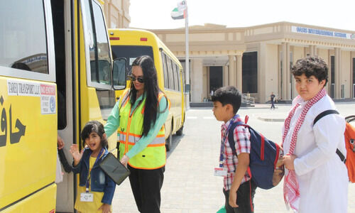 വിദ്യാലയങ്ങൾ വേനലവധിയിലേക്ക് വിദ്യാലയങ്ങൾ വേനലവധിയിലേക്ക്