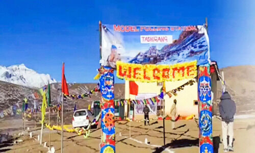 ആ​​​ദ്യ വോ​​​ട്ട​​​ർ​​​മാ​​​ർ; ഉ​​​യ​​​ര​​​ങ്ങ​​​ളി​​​ലും മു​​​ന്നി​​​ൽ