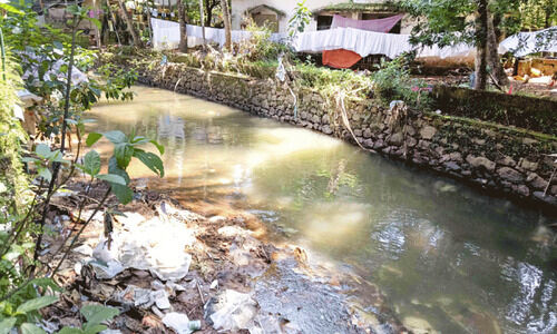 ആരോഗ്യ ഭീഷണി ശക്തം ആരോഗ്യ ഭീഷണി ശക്തം