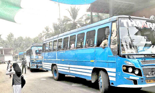 ആയഞ്ചേരിയിൽ ഗതാഗത പരിഷ്കരണം; സ്റ്റാൻഡിൽ ബസുകൾ കയറിത്തുടങ്ങി