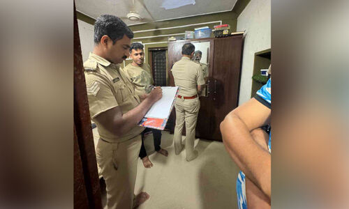 മൊഗ്രാലിൽ വീട്ടിൽ നിന്ന് പണം കവർന്നു മൊഗ്രാലിൽ വീട്ടിൽ നിന്ന് പണം കവർന്നു