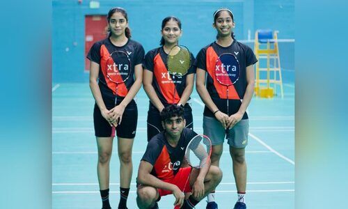 ഷട്ടിലടിക്കാൻ മലയാളിപ്പട ഷട്ടിലടിക്കാൻ മലയാളിപ്പട