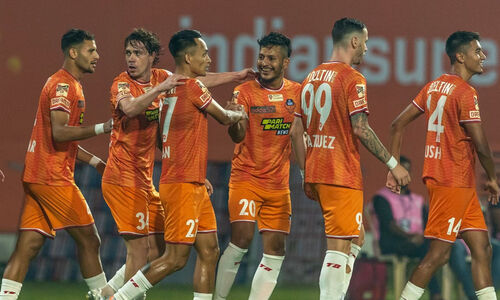 ഐ.എസ്.എൽ: ബംഗളൂരുവിനും എ.ടി.കെക്കും ജയം ഐ.എസ്.എൽ: ബംഗളൂരുവിനും എ.ടി.കെക്കും ജയം