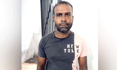 കാപ്പ ചുമത്തി കരുതൽ തടങ്കലിലാക്കി