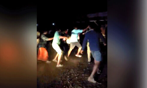 പുതുവത്സരാഘോഷത്തിനിടെ സംഘർഷം; യുവാവിന് പരിക്ക് പുതുവത്സരാഘോഷത്തിനിടെ സംഘർഷം; യുവാവിന് പരിക്ക്