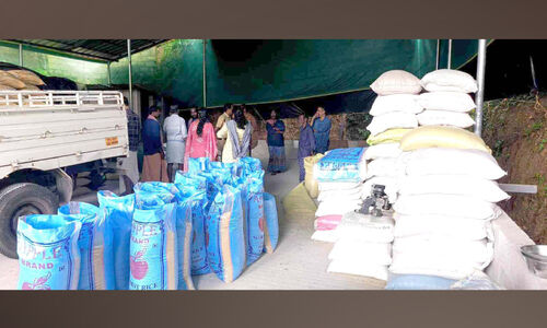 രേഖകളില്ലാതെ സൂക്ഷിച്ച റേഷനരി പിടികൂടി