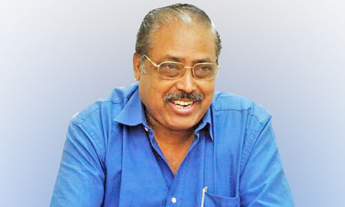 ജോ​യ് സം​ഗീ​തം