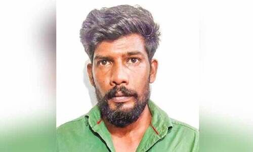 മുക്കുപണ്ടം പണയംവെച്ച് പണം തട്ടിയ യുവാവ് പിടിയിൽ