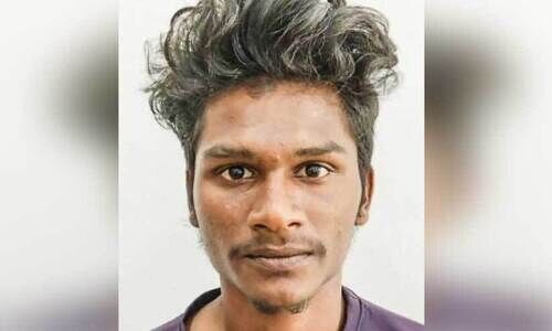 മോ​ഷ്ടി​ച്ച ബൈ​ക്കു​മാ​യി യു​വാ​വ് പി​ടി​യി​ൽ