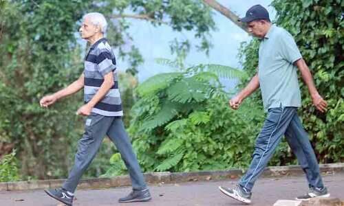 ജീവനാണ്, ശ്രദ്ധ വേണം