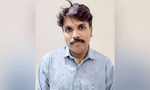 എം.ഡി.എം.എയുമായി യുവാവ് പിടിയിൽ എം.ഡി.എം.എയുമായി യുവാവ് പിടിയിൽ