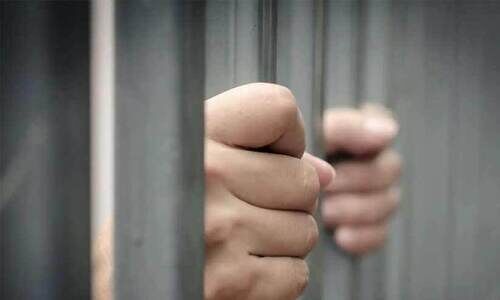 17കാരിയെ പീഡിപ്പിച്ച കേസിൽ 55 വർഷം കഠിന തടവും പിഴയും