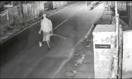 കുറുവ സംഘങ്ങൾക്ക് പിന്നാലെ സാമൂഹിക വിരുദ്ധരും; ഉറക്കം നഷ്ടമായി നാട്ടുകാർ