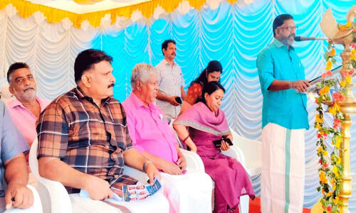 ജില്ല സ്കൂൾ കായികമേളക്ക്​ കൊടുമണിൽ തുടക്കം