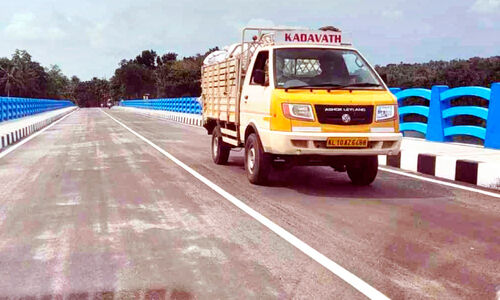 കൂളിമാട് പാലം പരീക്ഷണാടിസ്ഥാനത്തിൽ തുറന്നു കൂളിമാട് പാലം പരീക്ഷണാടിസ്ഥാനത്തിൽ തുറന്നു