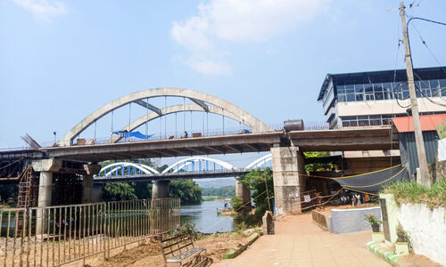 കോ​ഴ​ഞ്ചേ​രി പു​തി​യ പാ​ലം എ​ന്ന്​ പൂ​ർ​ത്തി​യാ​കും ? നിർമാണം തുടങ്ങിയിട്ട്​ ആ​റുവ​ർ​ഷം