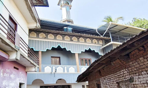 ആ​തു​രാ​ല​യ​മാ​യ ആ​രാ​ധ​നാ​ല​യം